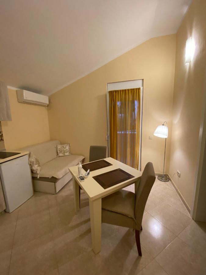 Apartmani Raskovic Budva Zewnętrze zdjęcie